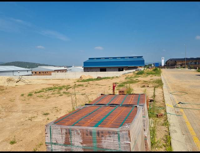 1,800M² WAREHOUSE TO LET IN RIVERSIDE INDUSTRIAL PARK